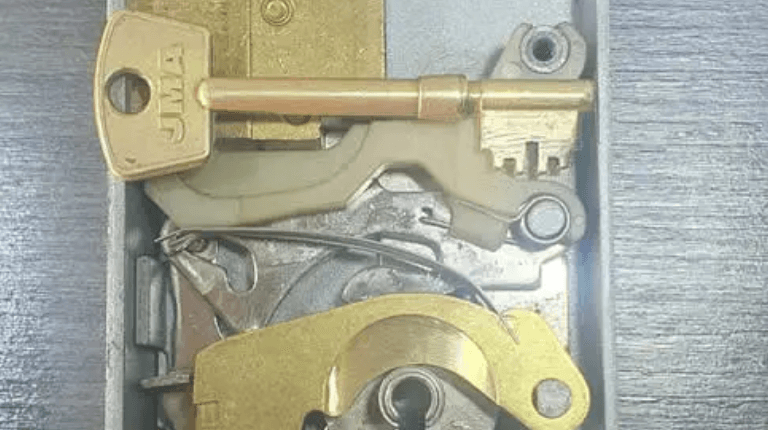 local locksmith in newcastle upon tyne lock changed call outs in the north east