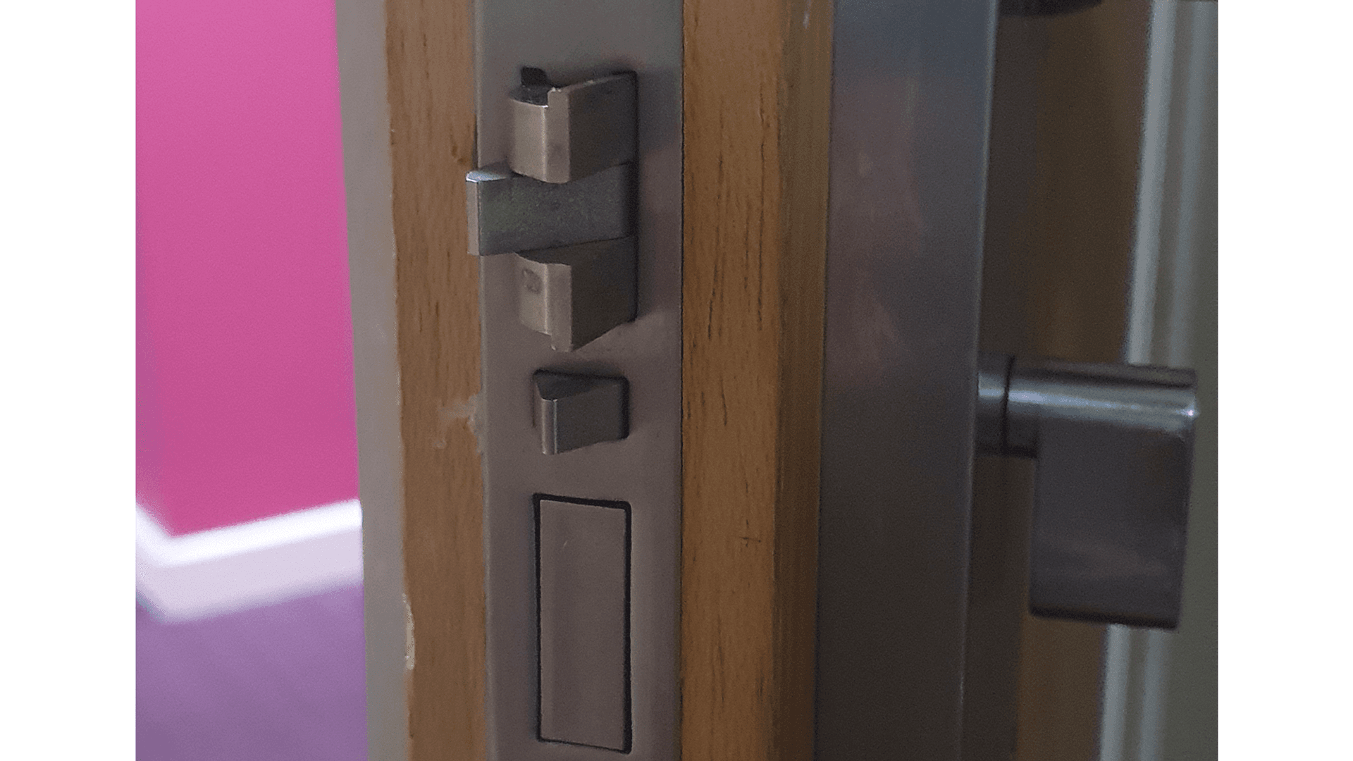 Privacy locks for bathroom, internal doors and office doors